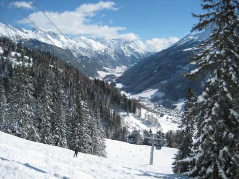 Learning to ski